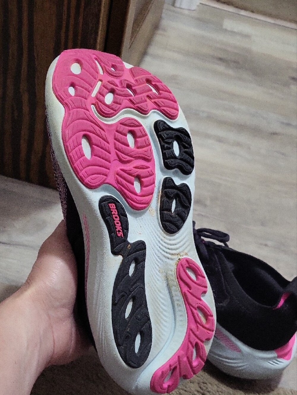 Brooks Women’s Black and Pink Running Sneakers - Picture 2 of 5